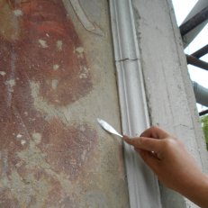 7.2017 - Potštejn, malba Liebschera - 7) Stav při tmelení. Detail